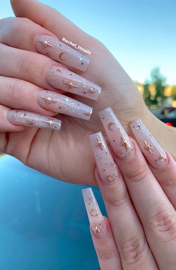 25 Easy To Copy Star Nail Designs To Glam You Up - 205