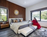 Contemporary wood decorated bedroom